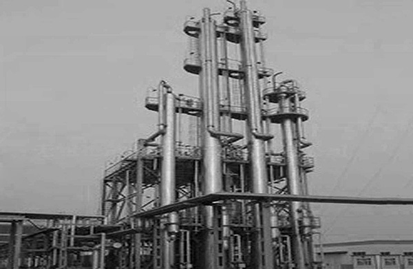 BXT離心萃取機(jī)取代塔式連續(xù)接觸萃取設(shè)備